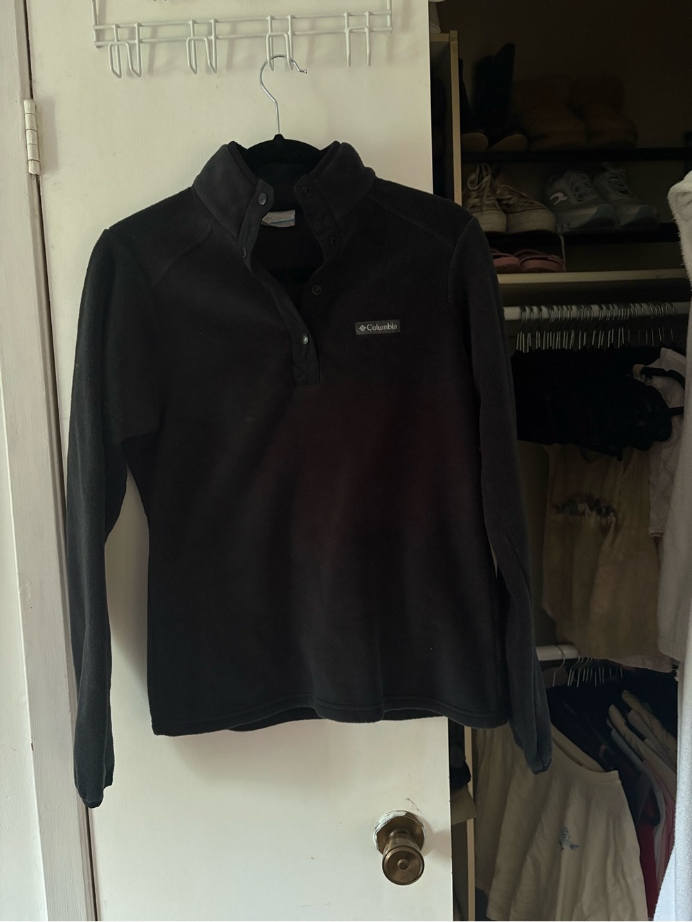 Columbia Black Snap Fleece Sweater
